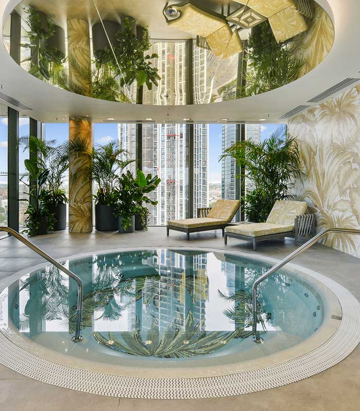 The jacuzzi pool in Damac Tower